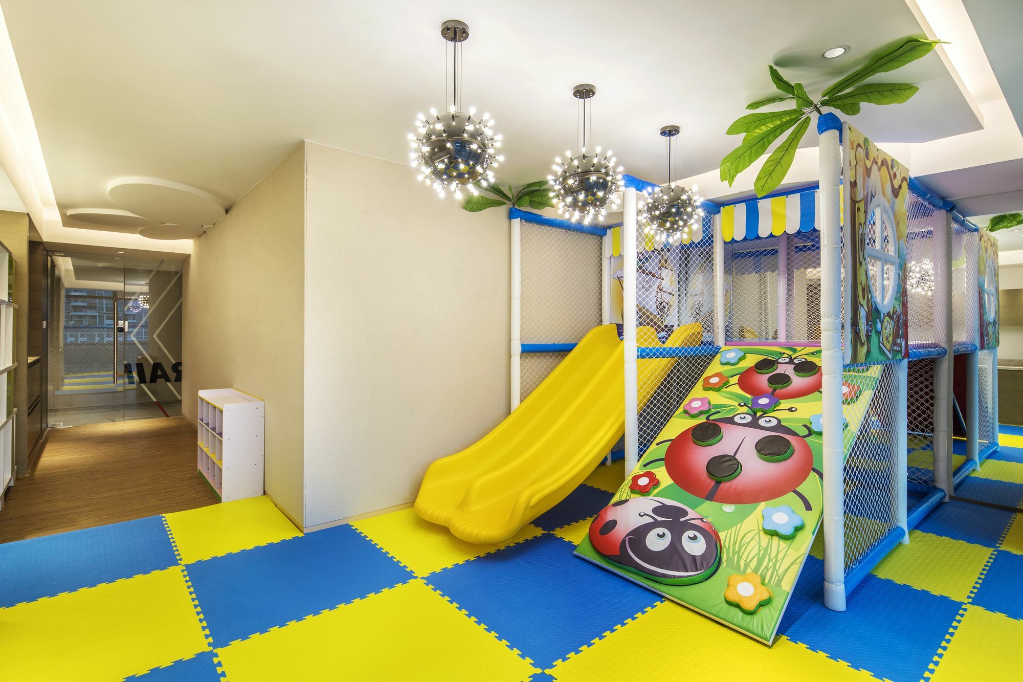 Doubletree By Hilton Shenzhen Longhua: Central Location Near Metro & Attractions Exterior photo